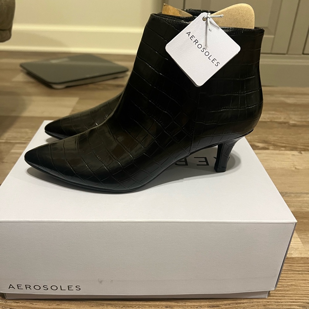 Aerosoles Black Ankle Boots for Women